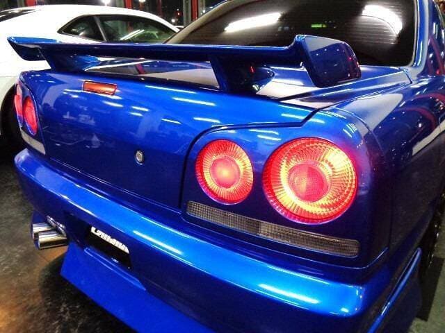 1998 Nissan Skyline JDM car for sale — photo 10 of 12