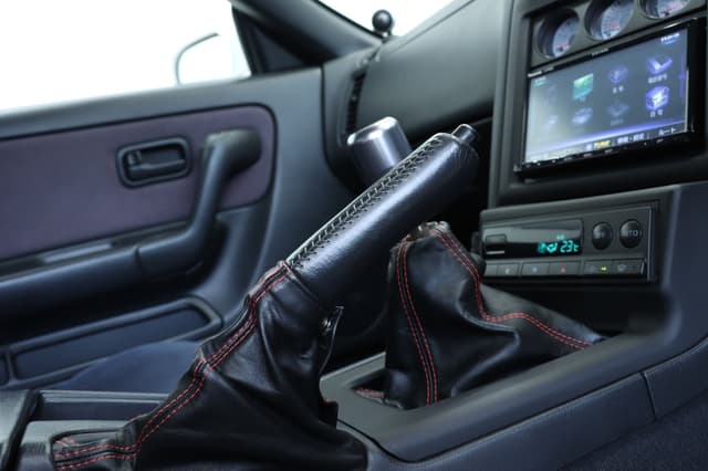 1997 Nissan Skyline JDM car for sale — photo 20 of 25