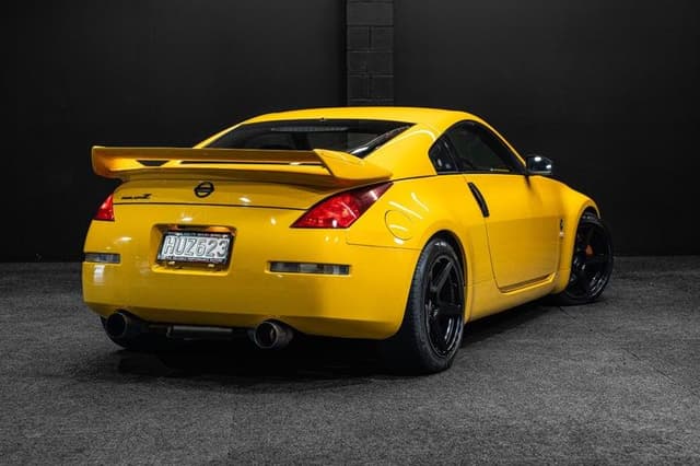 2005 Nissan Fairlady Z JDM car for sale — photo 13 of 18