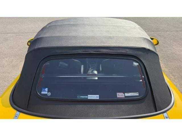 2001 Mazda Roadster (Eunos Roadster / MX-5) JDM car for sale — photo 16 of 20