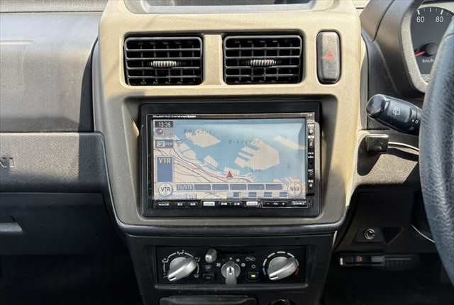 2007 Mitsubishi Pajero Mini JDM car for sale — photo 9 of 25