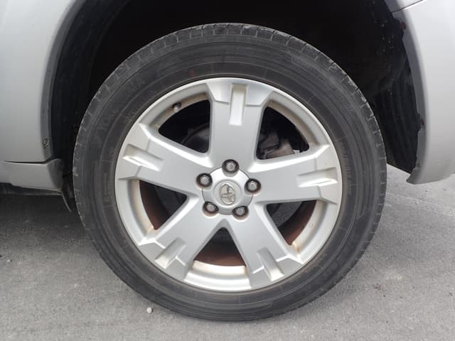 2006 Toyota RAV4 JDM car for sale — photo 10 of 25