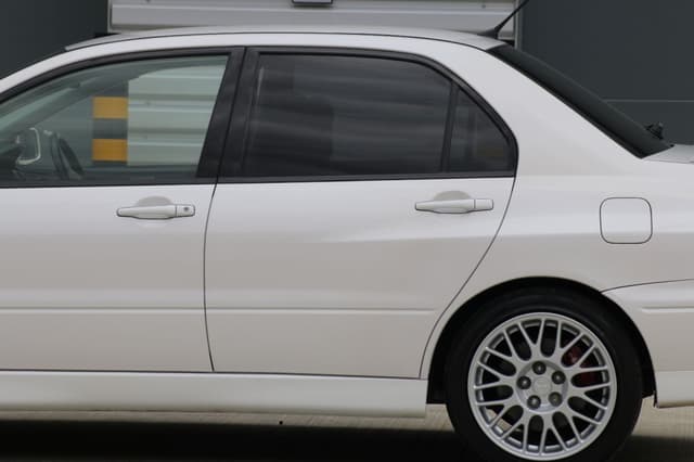 2002 Mitsubishi Lancer Evolution JDM car for sale — photo 20 of 25