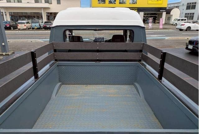 1996 Nissan Safari JDM car for sale — photo 15 of 25