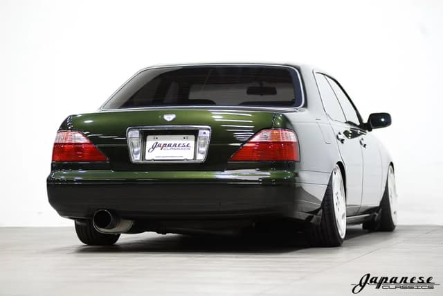 1995 Nissan Cedric JDM car for sale — photo 8 of 25
