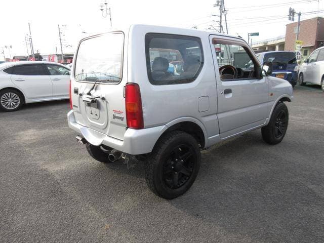 2001 Suzuki Jimny JDM car for sale — photo 2 of 18