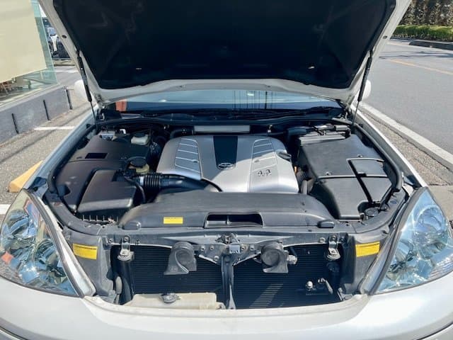 2001 Toyota Celsior JDM car for sale — photo 24 of 25