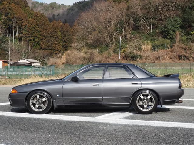 1991 Nissan Skyline JDM car for sale — photo 24 of 24