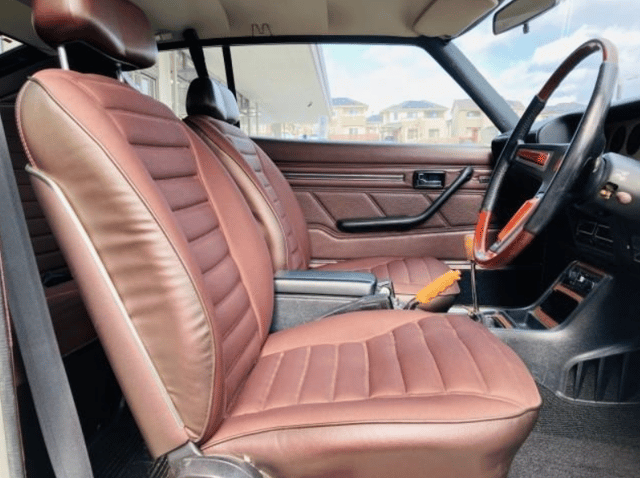 1976 Nissan Skyline JDM car for sale — photo 4 of 13