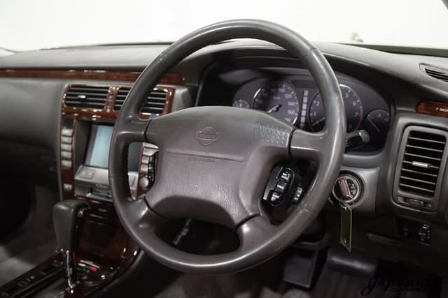 1999 Nissan Cima JDM car for sale — photo 12 of 25