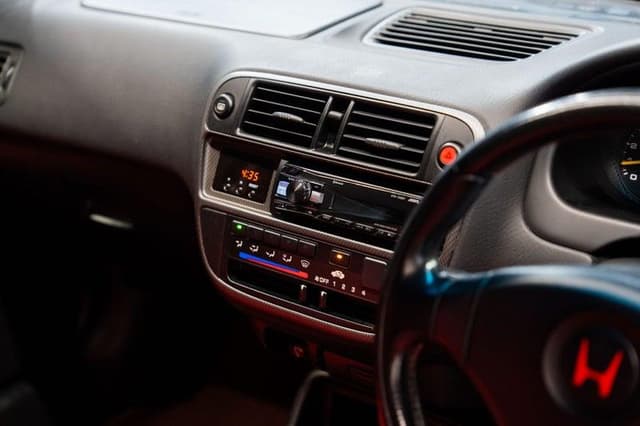 1997 Honda Civic JDM car for sale — photo 8 of 18
