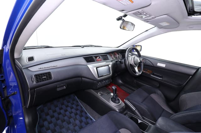 2001 Mitsubishi Lancer Evolution JDM car for sale — photo 16 of 25