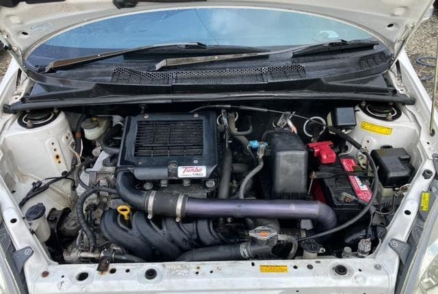 2003 Toyota Vitz JDM car for sale — photo 7 of 25