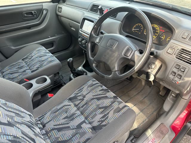 1998 Honda CR-V JDM car for sale — photo 18 of 25