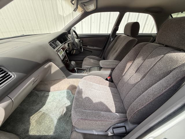 1996 Toyota Mark II JDM car for sale — photo 11 of 21