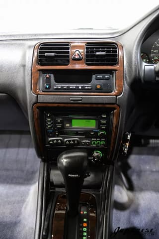 1996 Subaru Legacy JDM car for sale — photo 10 of 25