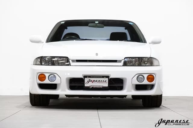 1997 Nissan Skyline JDM car for sale — photo 2 of 25