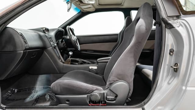 1998 Nissan Skyline JDM car for sale — photo 19 of 24