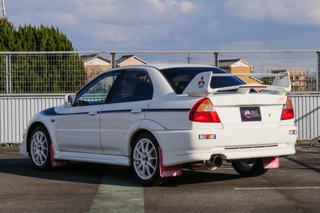 2000 Mitsubishi Lancer Evolution JDM car for sale — photo 6 of 25