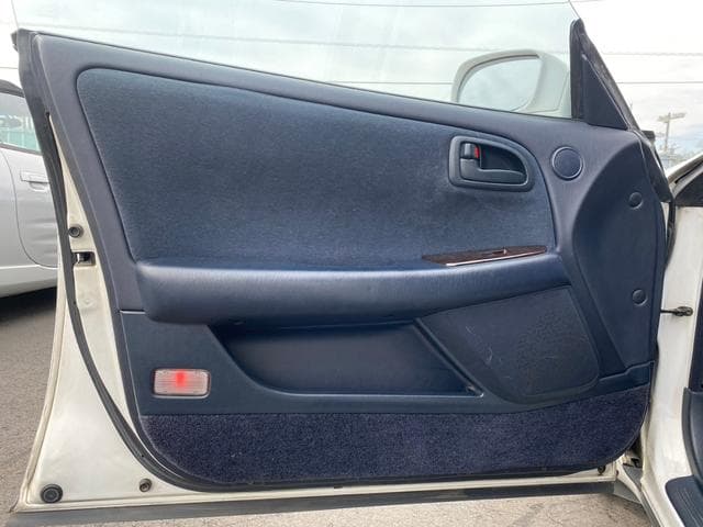 1994 Toyota Mark II JDM car for sale — photo 23 of 25
