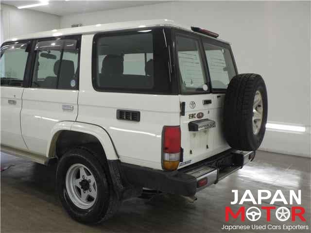 2000 Toyota Land Cruiser JDM car for sale — photo 9 of 25