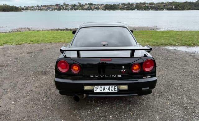 1998 Nissan Skyline JDM car for sale — photo 5 of 14