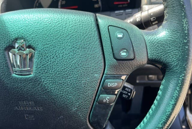 2004 Toyota Crown JDM car for sale — photo 14 of 25