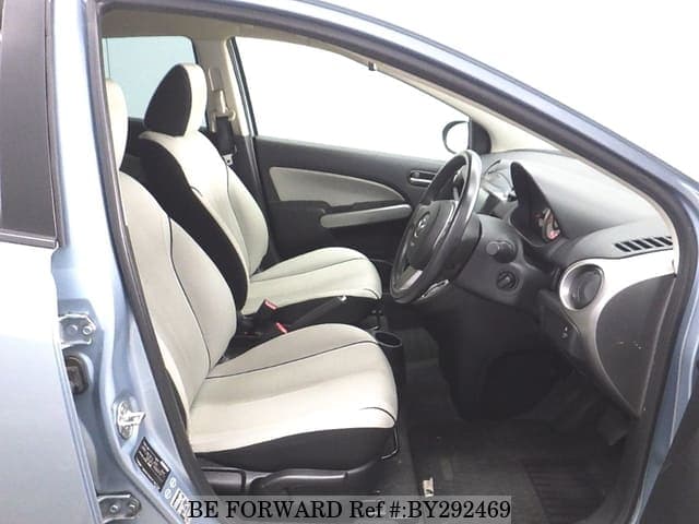 2010 Mazda Demio JDM car for sale — photo 4 of 7