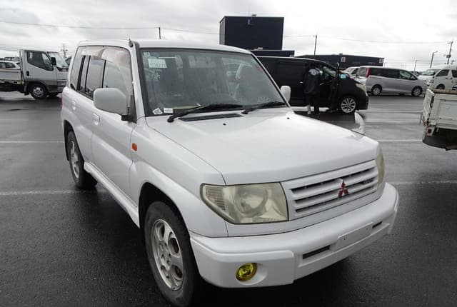 1999 Mitsubishi Pajero JDM car for sale — photo 7 of 25