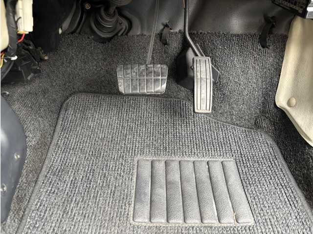 1989 Nissan Pao JDM car for sale — photo 16 of 20