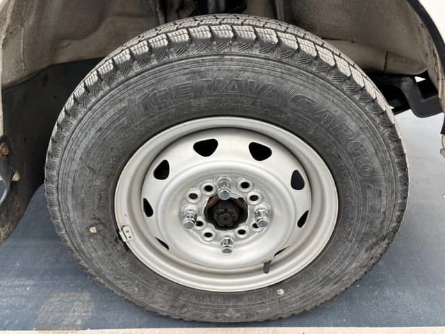 1997 Daihatsu Hijet JDM car for sale — photo 16 of 25