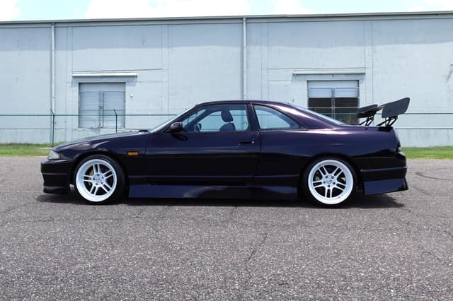 1998 Nissan Skyline JDM car for sale — photo 11 of 19