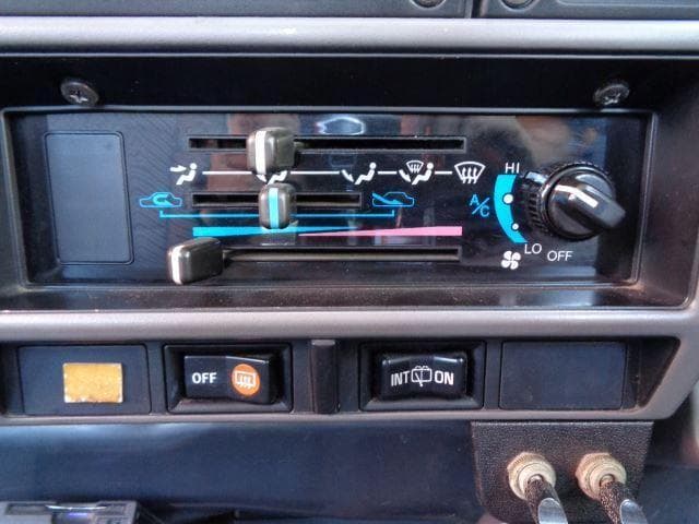1991 Toyota Land Cruiser JDM car for sale — photo 20 of 25