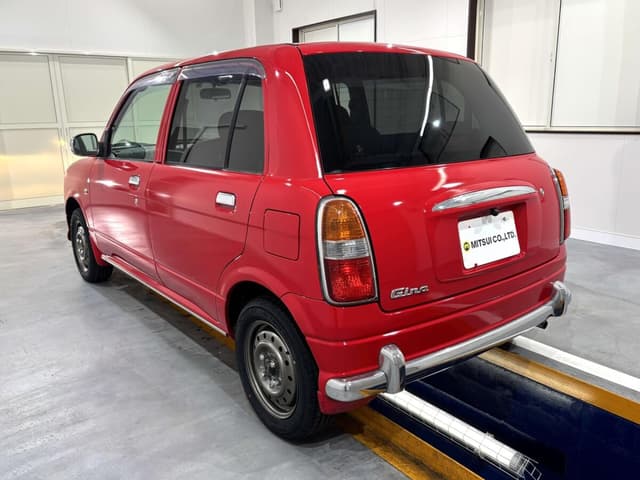 2001 Daihatsu Mira JDM car for sale — photo 4 of 25