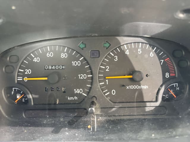 1996 Daihatsu Hijet JDM car for sale — photo 9 of 25