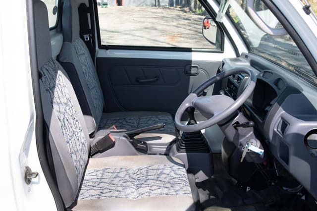 1998 Mitsubishi Minicab JDM car for sale — photo 11 of 19
