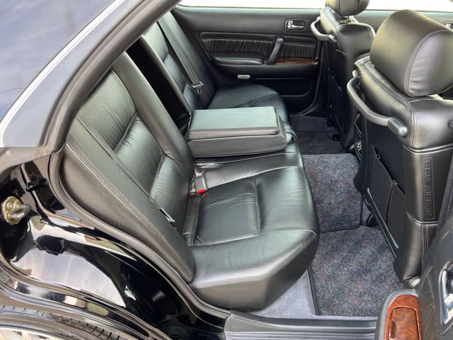 1999 Nissan Cedric JDM car for sale — photo 16 of 20