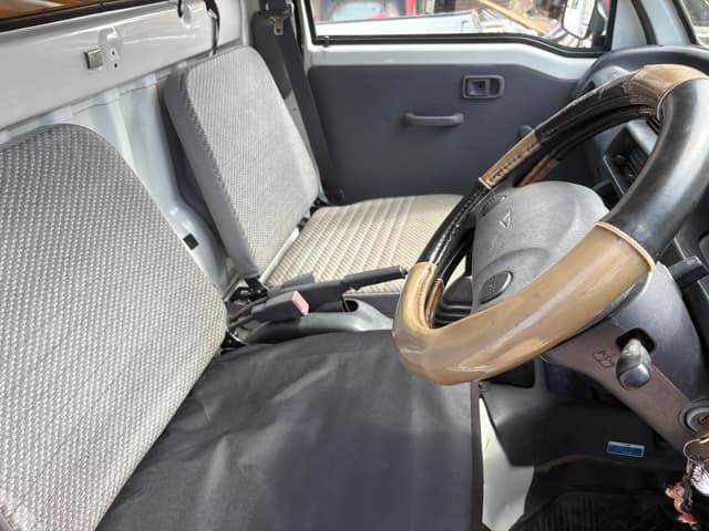 2000 Daihatsu Hijet JDM car for sale — photo 24 of 25
