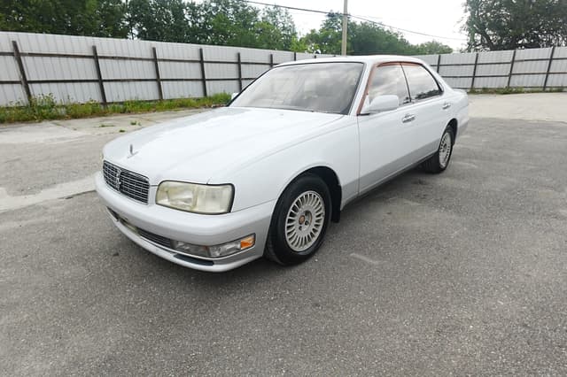 1996 Nissan Cedric JDM car for sale — photo 8 of 20