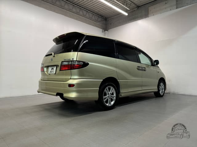 2000 Toyota Estima JDM car for sale — photo 12 of 25