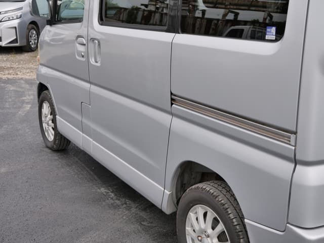 2001 Mitsubishi Town Box JDM car for sale — photo 15 of 25