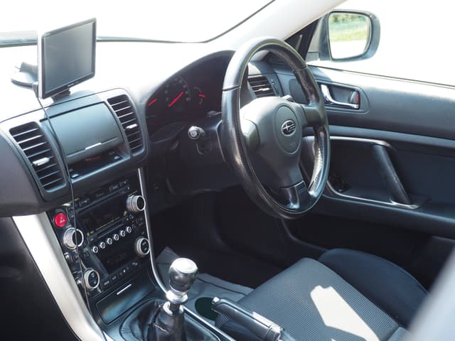 2004 Subaru Legacy JDM car for sale — photo 8 of 14