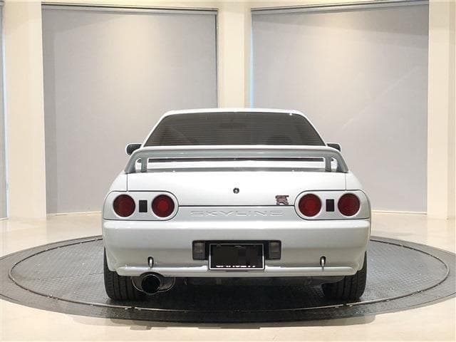 1993 Nissan Skyline JDM car for sale — photo 6 of 25