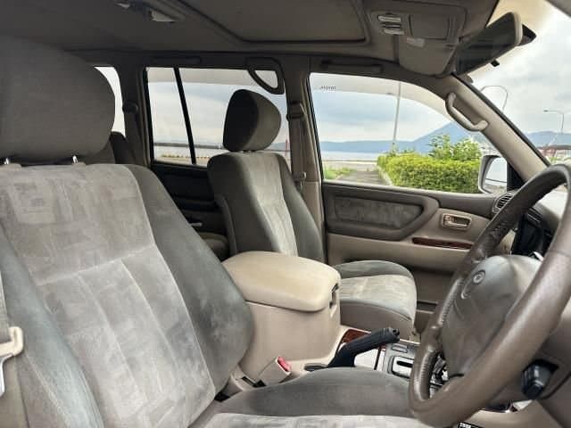 2000 Toyota Land Cruiser JDM car for sale — photo 5 of 9