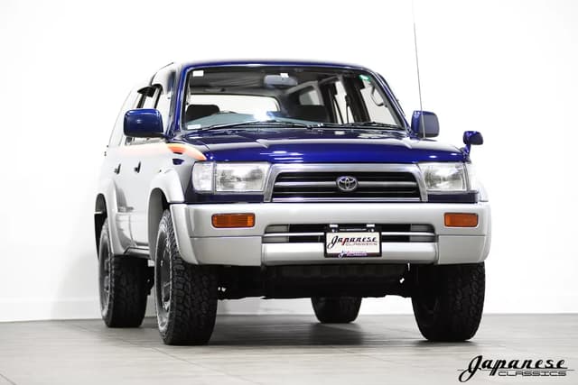 1997 Toyota Hilux JDM car for sale — photo 3 of 25