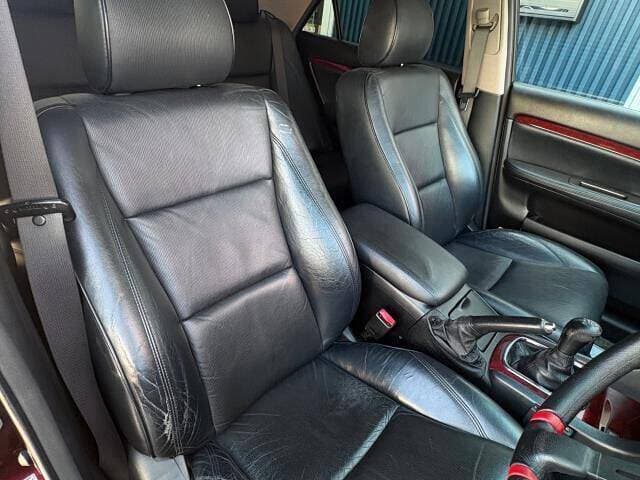 2001 Toyota Mark II JDM car for sale — photo 4 of 12