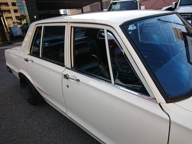 1971 Nissan Skyline JDM car for sale — photo 12 of 20