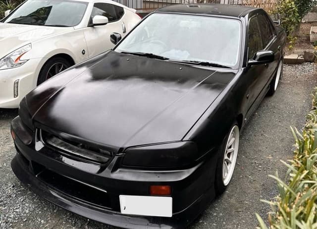 1998 Nissan Skyline JDM car for sale — photo 3 of 5