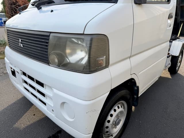 2001 Mitsubishi Minicab JDM car for sale — photo 16 of 25