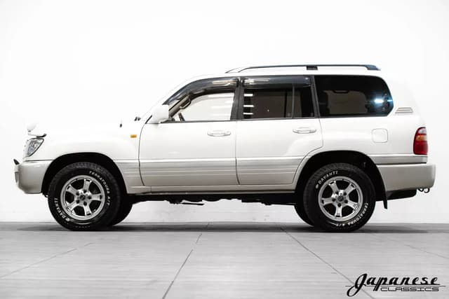 2000 Toyota Land Cruiser JDM car for sale — photo 4 of 25